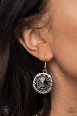 Global Glamour- Silver