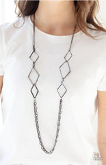 Fashion Fave - Black - Paparazzi necklace